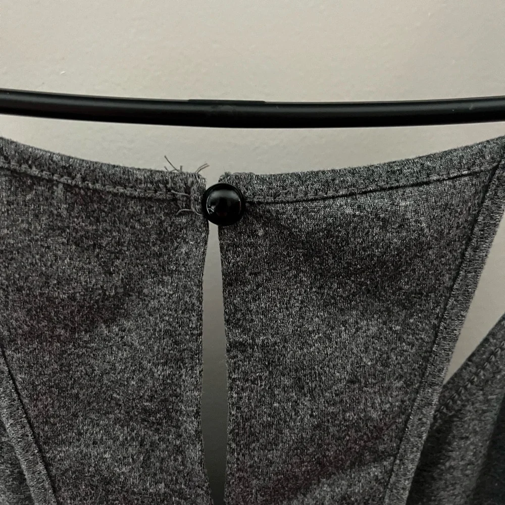N/A this gray
